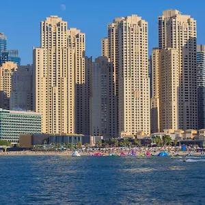 Hotel Hilton The Walk Dubai